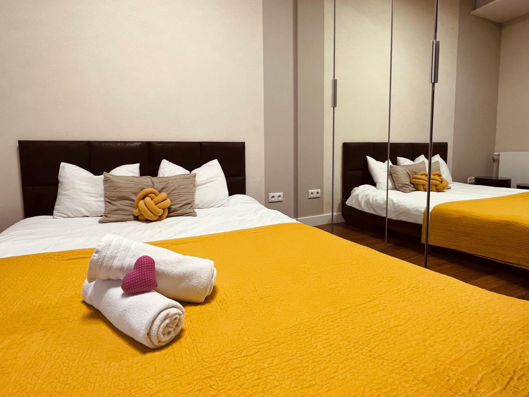 Apartament Mecenasa Cracovia Esterno foto